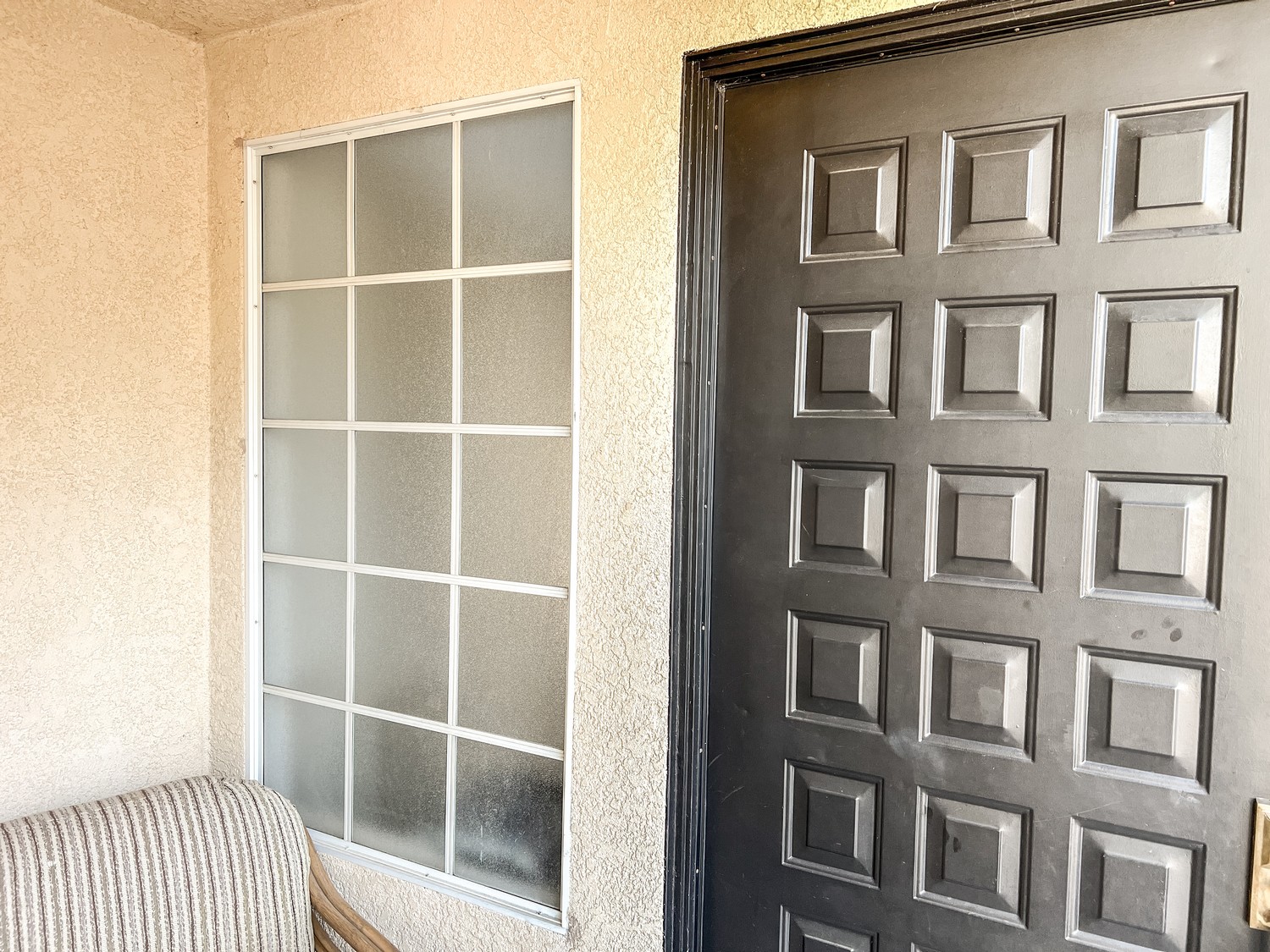 Window Replacement in Wildomar, CA (Before)