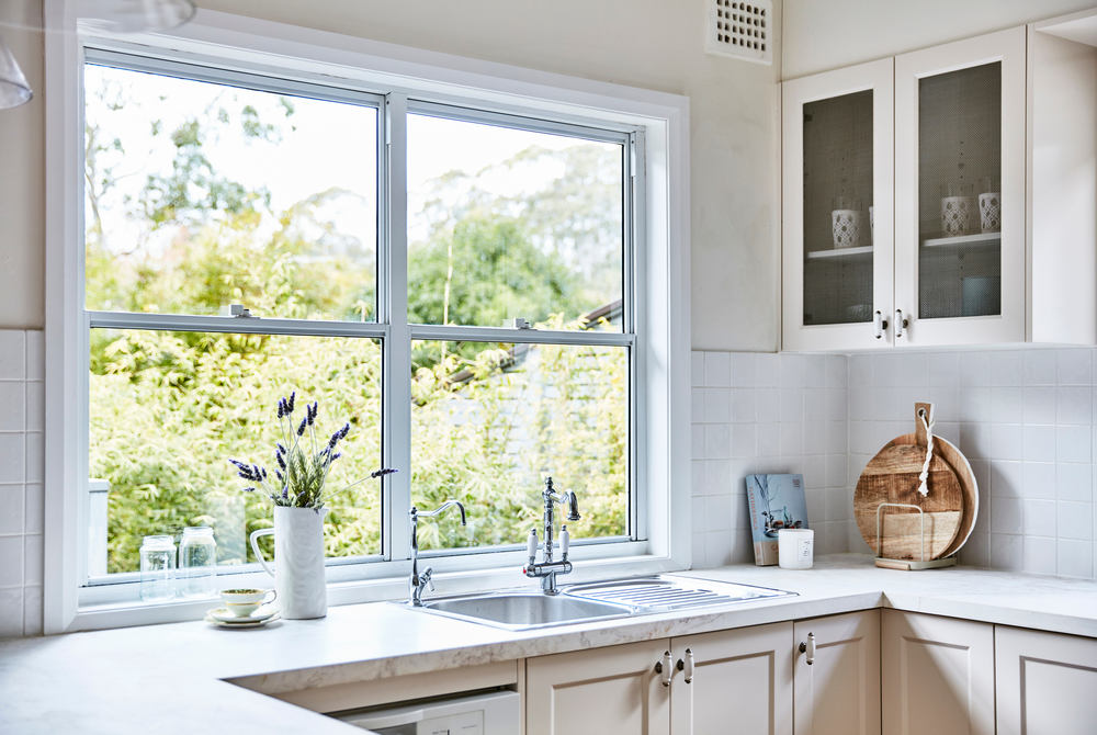 Kitchen windows - Get the Right Features for Your New Replacement Windows
